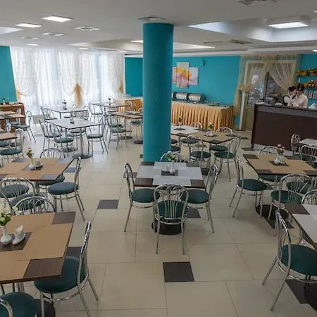 Готель Halt Time