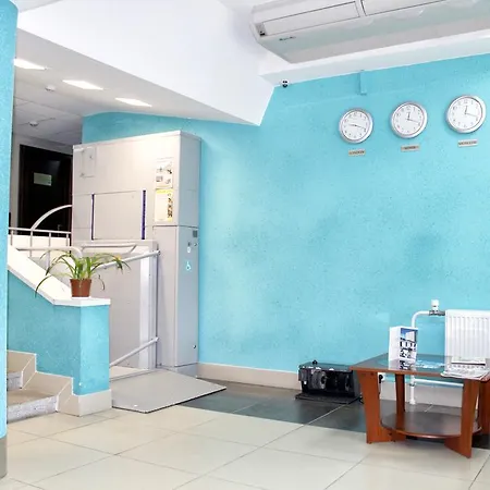 Hotel Halt Time 2*