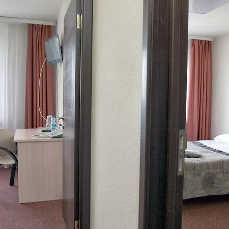 Hotel Halt Time